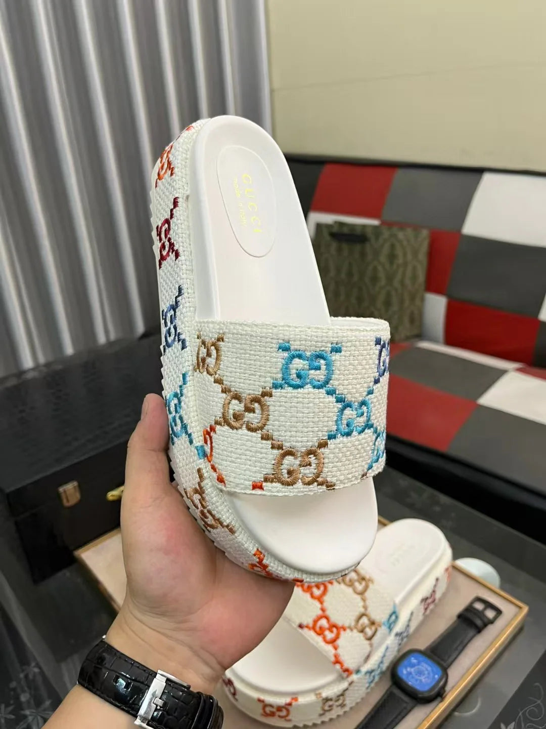 Men's new slippers